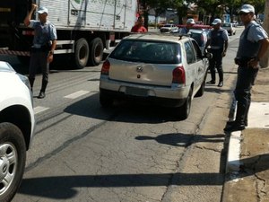 Detran apreende carro com mais de R$ 16 milhões em multas