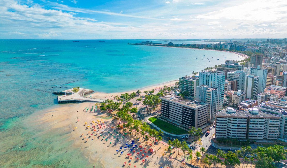 Destino Alagoas lidera intenções de viagens dos brasileiros para o Carnaval 2024