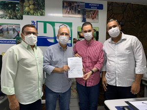 Codevasf faz doação de Unidade de Beneficiamento de Pescado para Prefeitura de Penedo