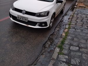 Polícia recupera carro que foi furtado em frente à residência do proprietário em Arapiraca