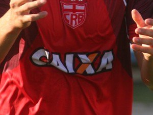 Investimentos da Caixa no futebol podem chegar a R$ 160 milhões; CRB renovou contrato