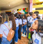 Estudantes aprendem sobre arte e sustentabilidade durante visita em Girau do Ponciano