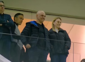 Moraes vai ao estádio ver jogo do Corinthians horas após sofrer sanção dos EUA