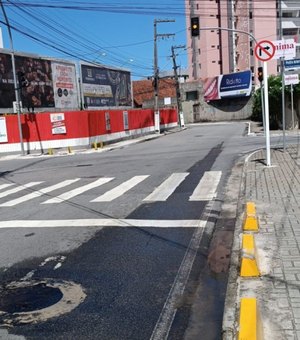 Operação Línguas Sujas flagra vazamento de esgoto lançado na rede de drenagem