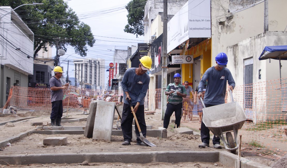 Obra de revitalização do Centro de Maceió é retomada nesta sexta (04)