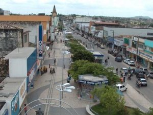 Arapiraca tem candidatos a prefeito milionários, enquanto outros não possuem bens declarados