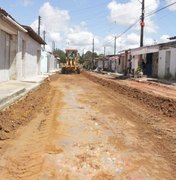 Obras de pavimentação beneficiam 600 moradores do Conjunto Frei Damião