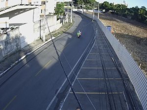 Via interditada para demolição no bairro do Pinheiro é liberada