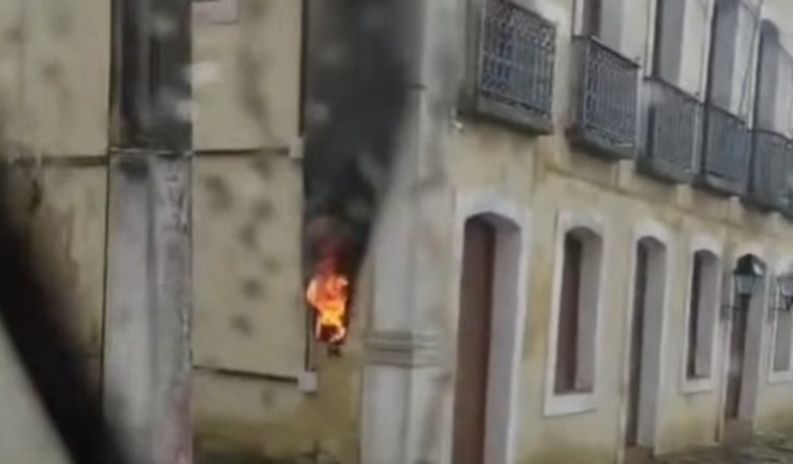 Princípio de incêndio é registrado em contador de energia da Prefeitura de Marechal Deodoro