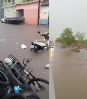 Moradores de Pão de Açúcar registram forte temporal e ruas alagadas