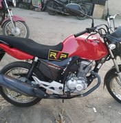 Polícia recupera motocicleta roubada em Arapiraca