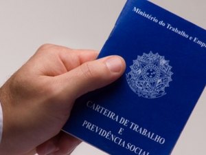 Brasil perdeu 1,5 milhão de empregos formais em 2015