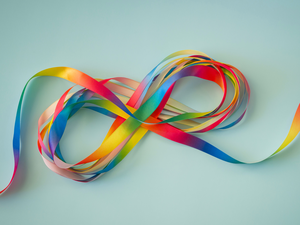 Defensoria Pública move ação contra cobrança abusiva em tratamentos de autismo