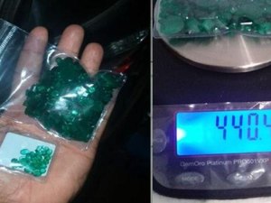 Empresário recebe R$ 1 mi em notas falsas após vender pedras preciosas