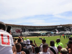 Jornalista critica treino aberto do Vasco na véspera da semifinal da Copa do Brasil