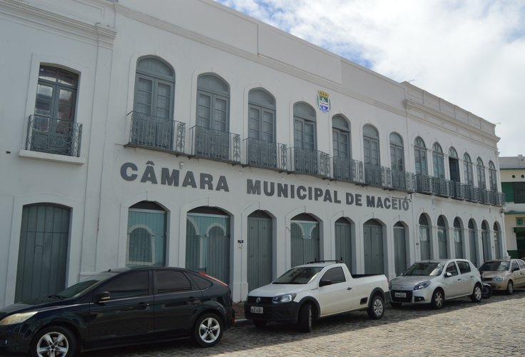 Folga durante Covid-19 ajuda vereadores de Maceió na articulação de campanhas