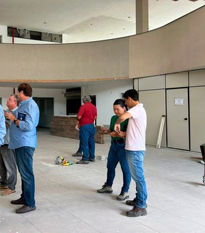 Nelson Tenório visita obras de fóruns em cinco cidades do interior do estado