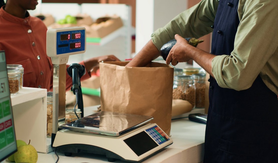 IBGE revela que empresas em Alagoas pagam menor salário do país