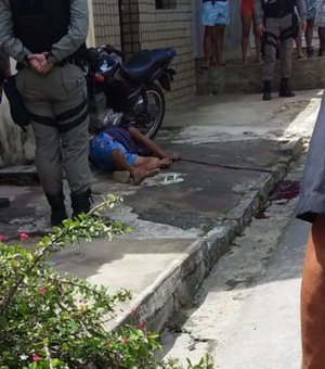 Homem é assassinado a tiros na frente de casa em União dos Palmares