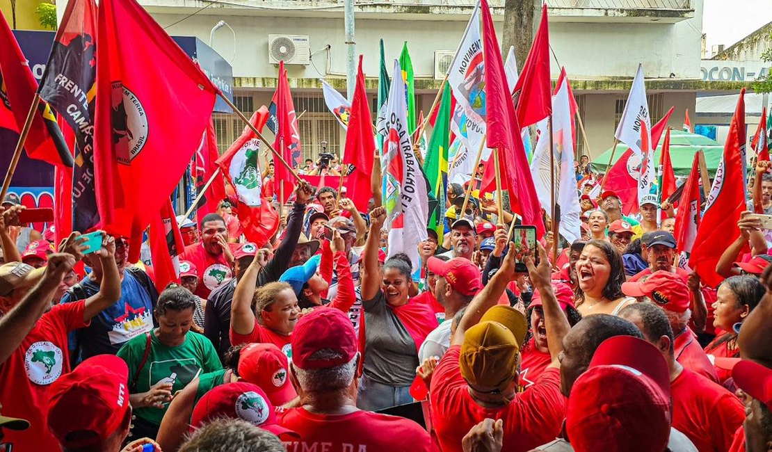 Câmara aprova projeto que mira MST e pune invasores de terra