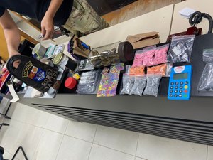 Três pessoas são presas por tráfico de drogas em Marechal Deodoro