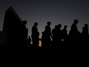 Suicídio mata mais policiais do que confrontos em Alagoas, segundo pesquisa