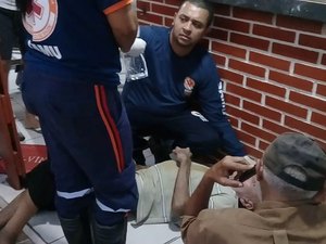 Homem fica ferido após bater com a cabeça em bancada de bar em Arapiraca