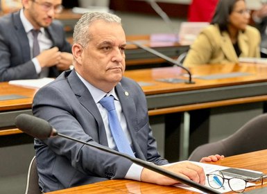 Alfredo Gaspar sobre posse de Dino: ‘blindagem definitiva de Lula e sua turma’