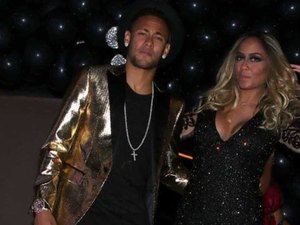 Irmã de Neymar sai em sua defesa após jogador ser vítima de racismo