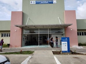 Posto de saúde passa por reparos após ataque de vândalos 
