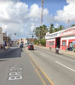 Motociclista morre atropelado após cair de moto no Barro Duro, em Maceió