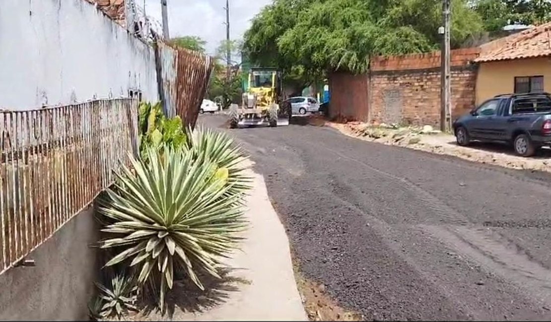 [Vídeo]  Após denúncias, problemas de infraestrutura no bairro da Levada são resolvidos