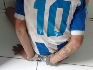 Jovem é preso com maconha e crack no bairro Bom Parto