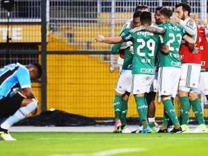 BRASILEIRÃO: Palmeiras vence mais uma e Santos sofre para empatar com lanterna