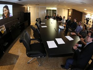28ª Vara Cível apresenta projeto de incentivo a adoção tardia para o presidente Tutmés Airan