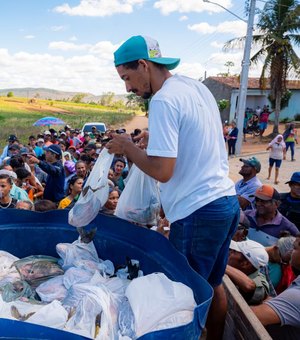 Tradicional entrega do peixe marca o início da Semana Santa em Girau do Ponciano