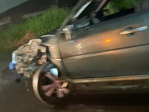 Colisão entre carro e moto deixa ferido em São Luís do Quitunde