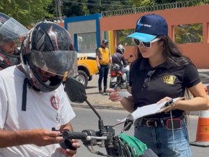 SMTT Arapiraca e Secretaria de Saúde realizam semana pré-carnavalesca de conscientização