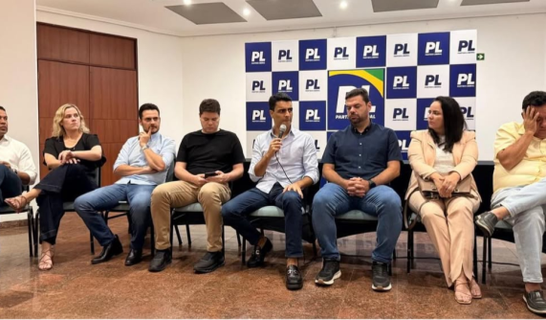 Chapa do PL se mantém estagnada e corre risco de perder nomes para outras siglas