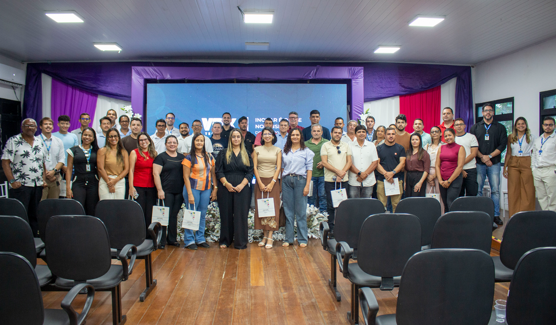 Junta Comercial leva desburocratização do ambiente de negócios para mais 16 municípios