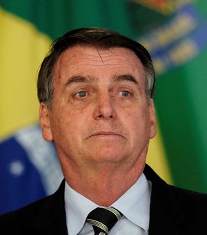 Bolsonaro reassume presidência em gabinete provisório