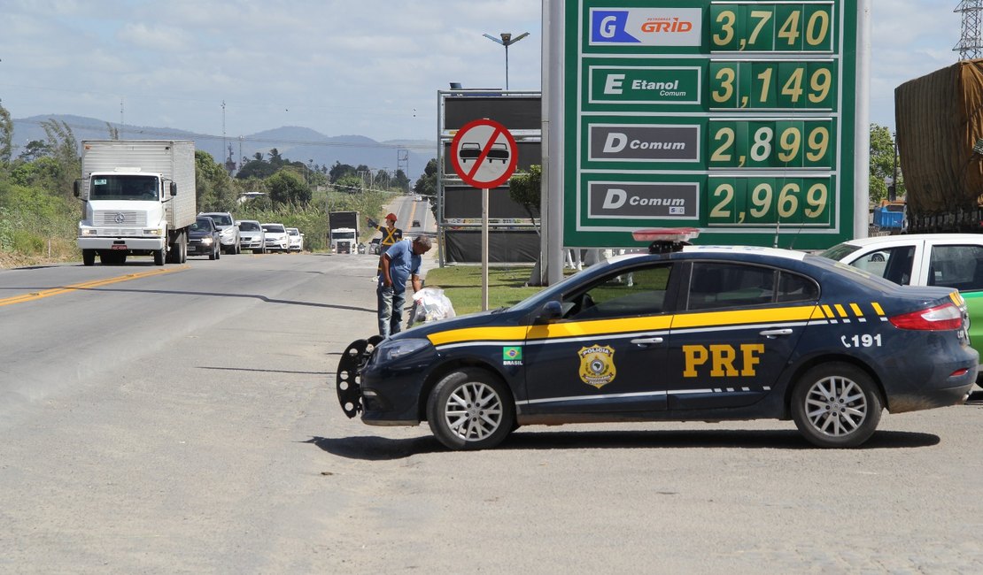 Semana Santa: PRF reforça fiscalização durante feriadão nas rodovias de Alagoas