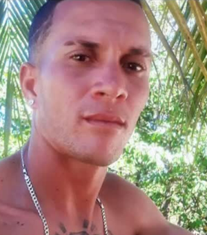 Homem é preso após esfaquear o próprio pai sete vezes, em Maragogi