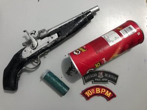 Homem é preso por porte de arma ilegal em Palmeira dos índios