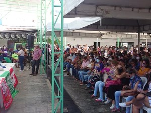 Servidores municipais paralisam atividades no dia 13 de abril em Maceió
