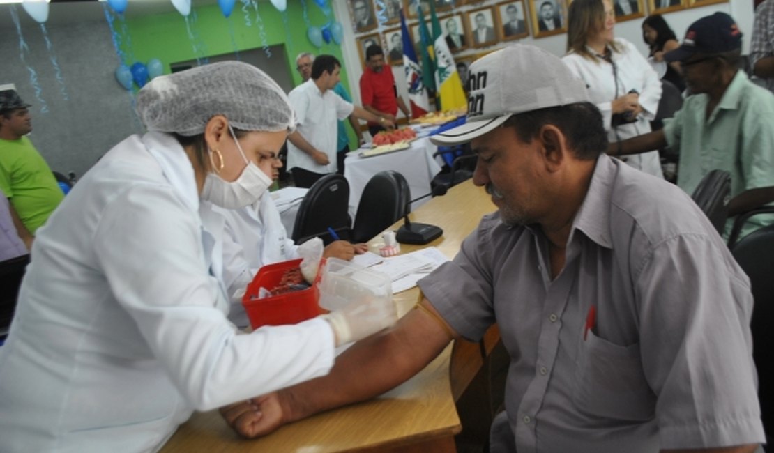 Servidores da Câmara Municipal fazem exames gratuitos