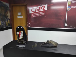 Dupla é presa com arma de fogo e munições em Teotônio Vilela