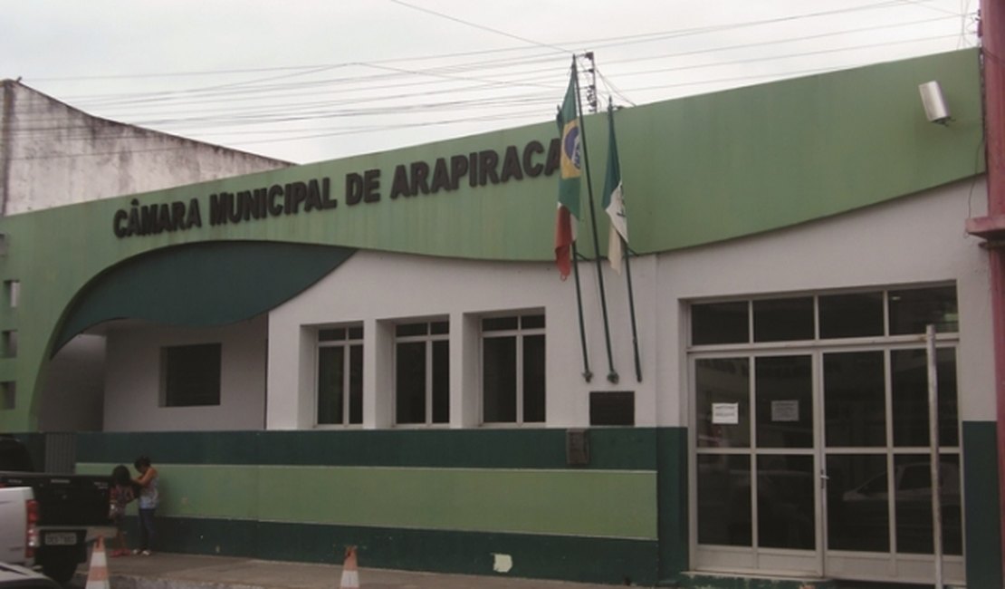 Três vereadores de Arapiraca assinam hoje ficha de filiação no PDT