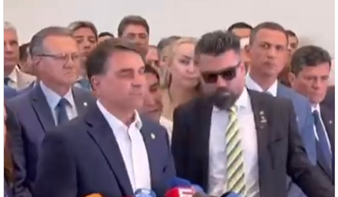 Reação de Sérgio Moro à fala de Flávio Bolsonaro sobre encontro com Daniel Vorcaro repercute nas redes sociais