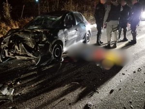 Colisão entre carro e moto deixa um morto e três feridos na BR-316, em Dois Riachos